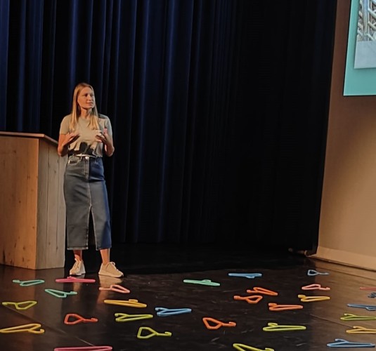 Kom met jouw oudste kledingstuk naar de gratis lezing over duurzaam omgaan met je kleding!